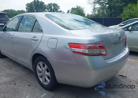 2010 Toyota Camry Le from USA, damaged, VIN 4T1BF3EK8AU080429